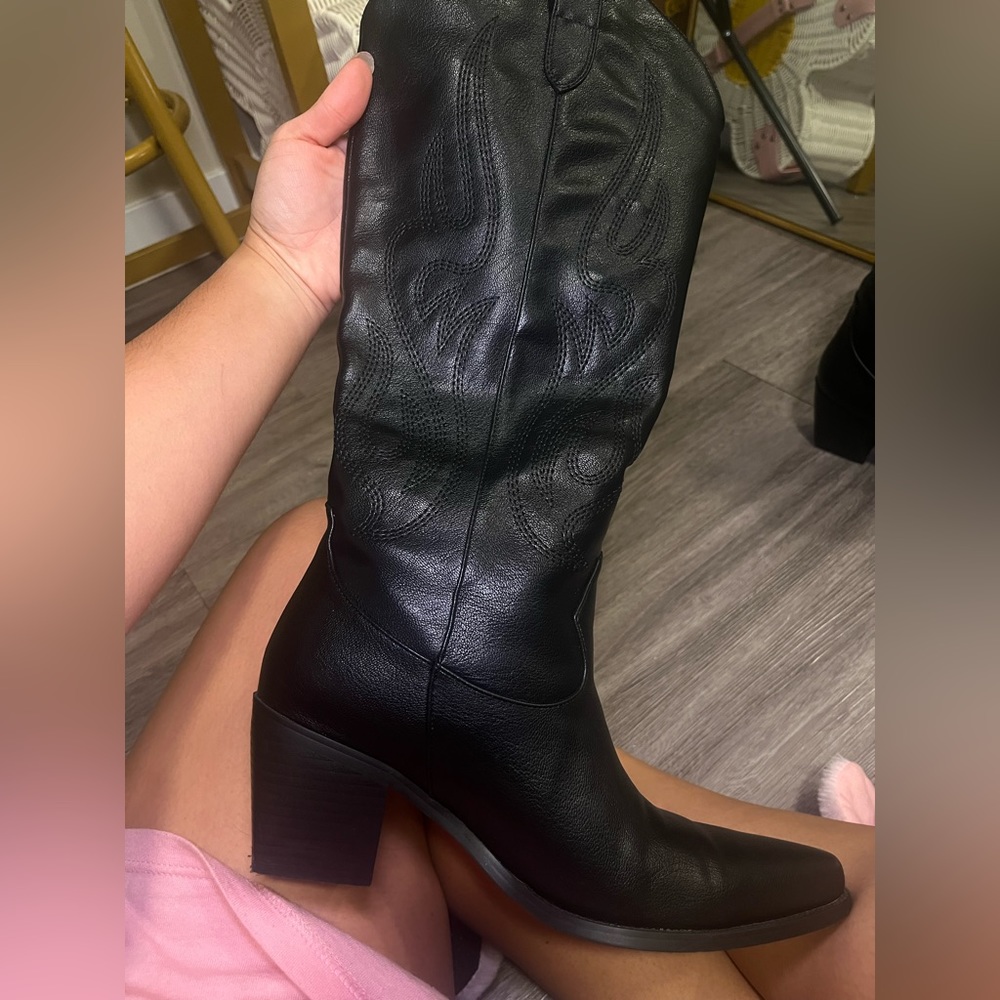 Black wide calf Cowboy boots
